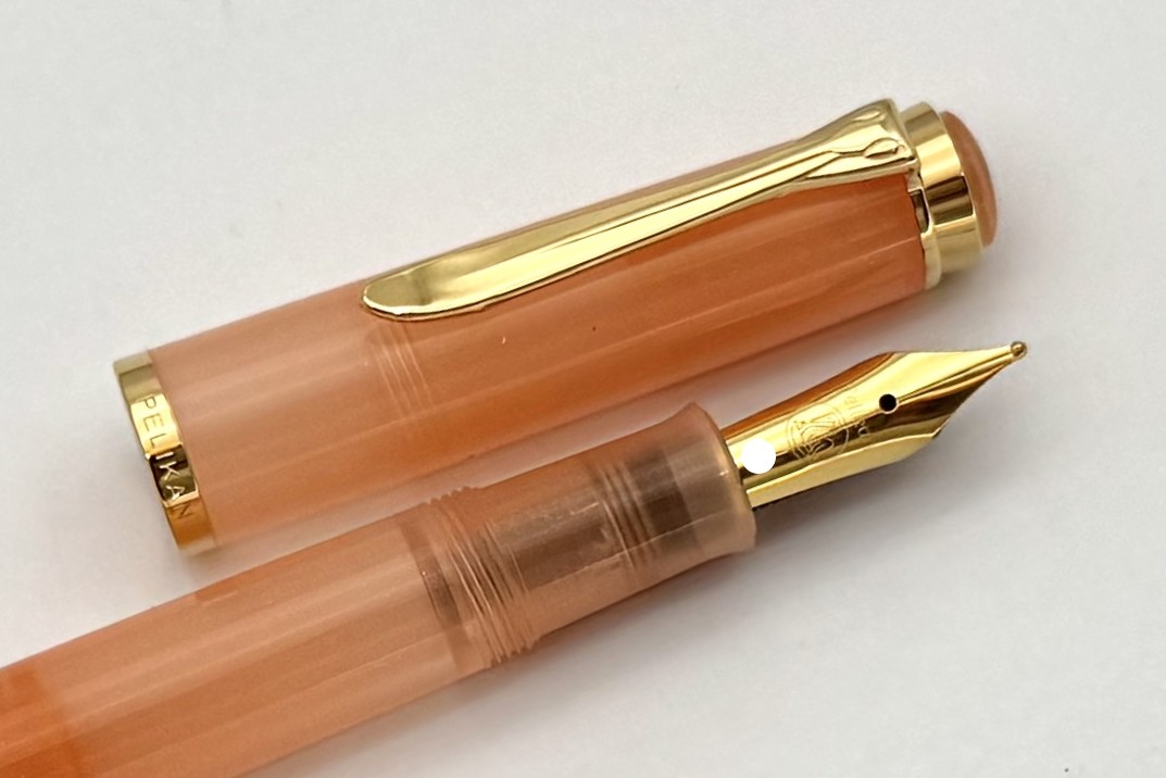 PelikanSEClassicM200ApricotFPSet_G